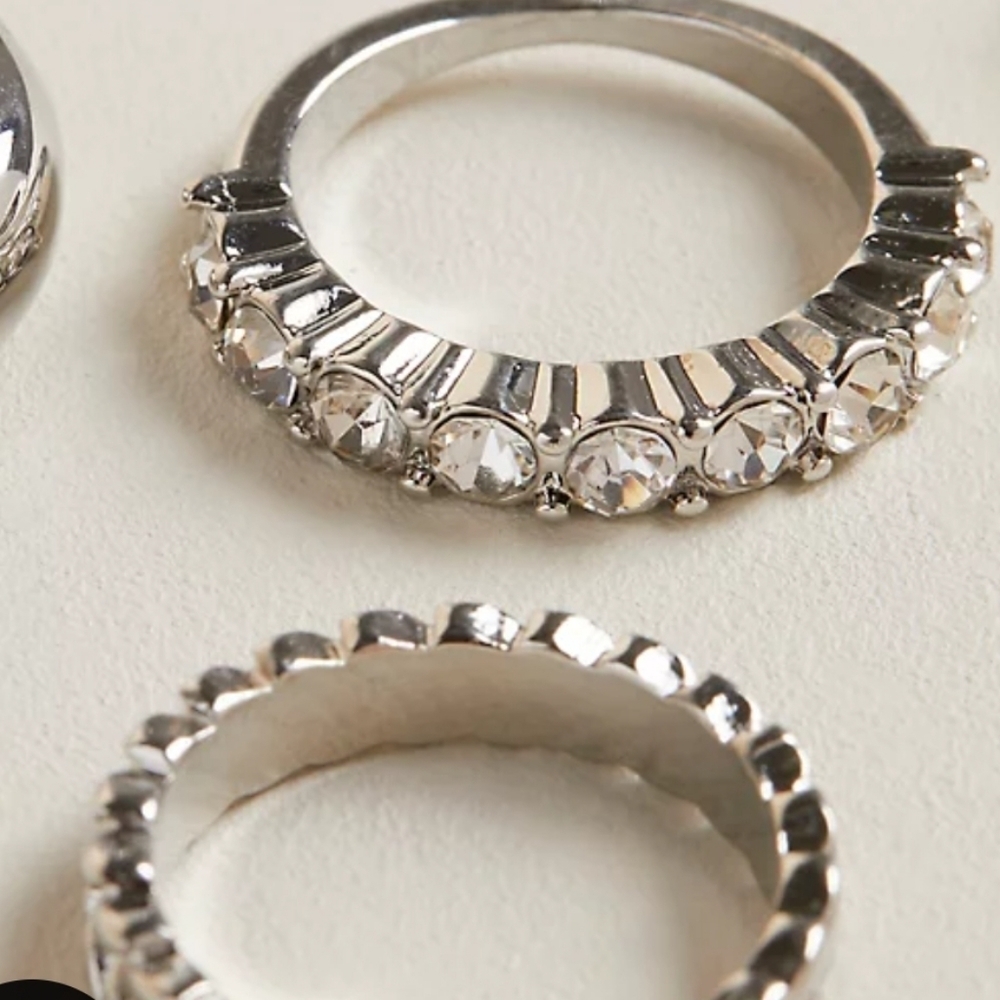 🆕️💍RHINESTONE SILVER-TONE RINGS - SET OF 5💍 - Picture 3 of 5